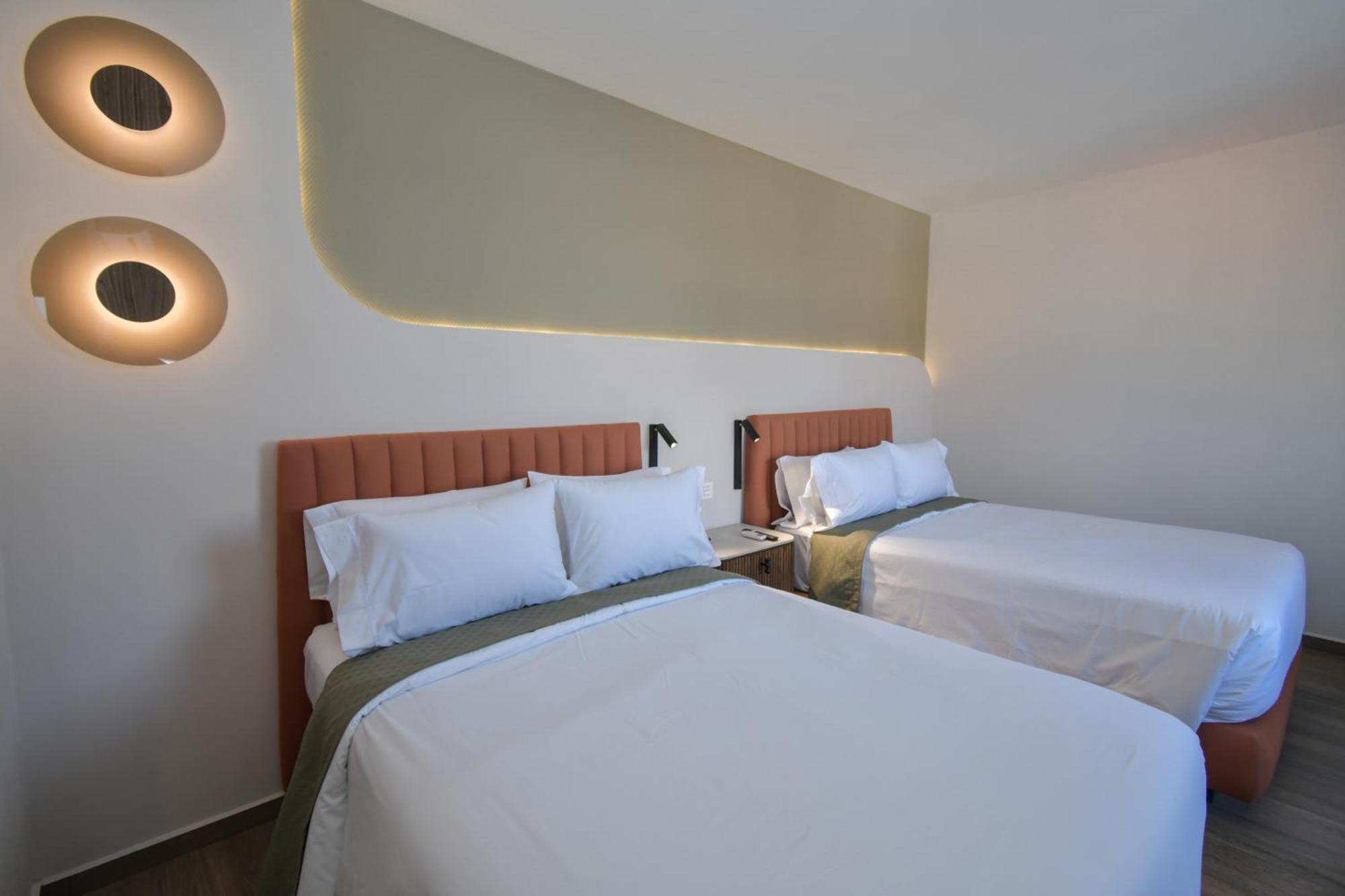 Expo Satelite 2750 Hotel & Suites Guadalajara Zewnętrze zdjęcie
